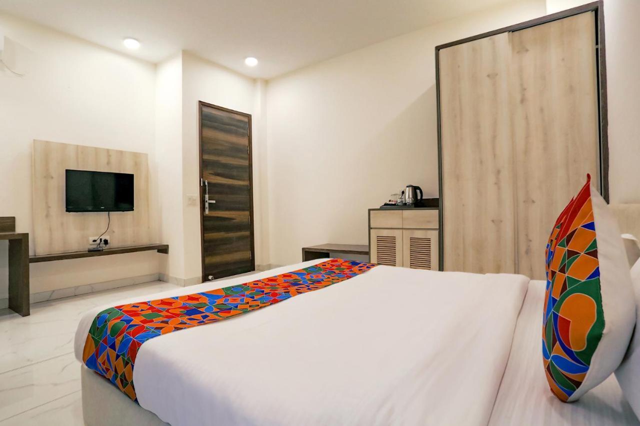 Fabhotel Ab Inn Huda City Center Gurgaon Esterno foto