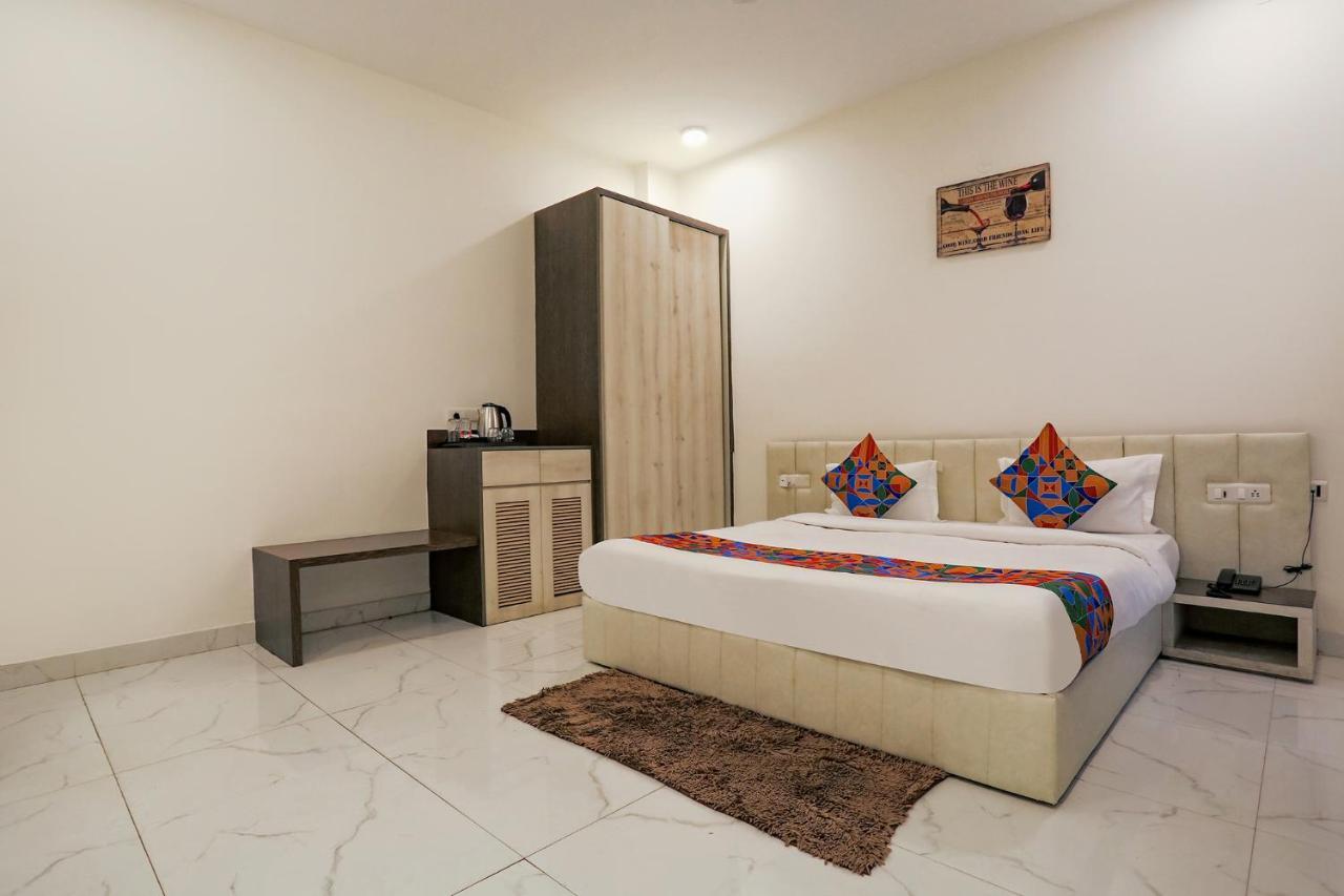 Fabhotel Ab Inn Huda City Center Gurgaon Esterno foto