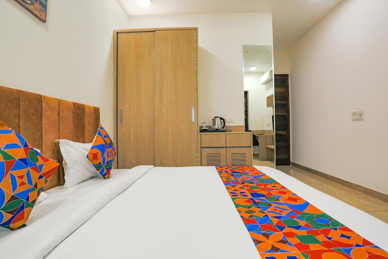 Fabhotel Ab Inn Huda City Center Gurgaon Esterno foto
